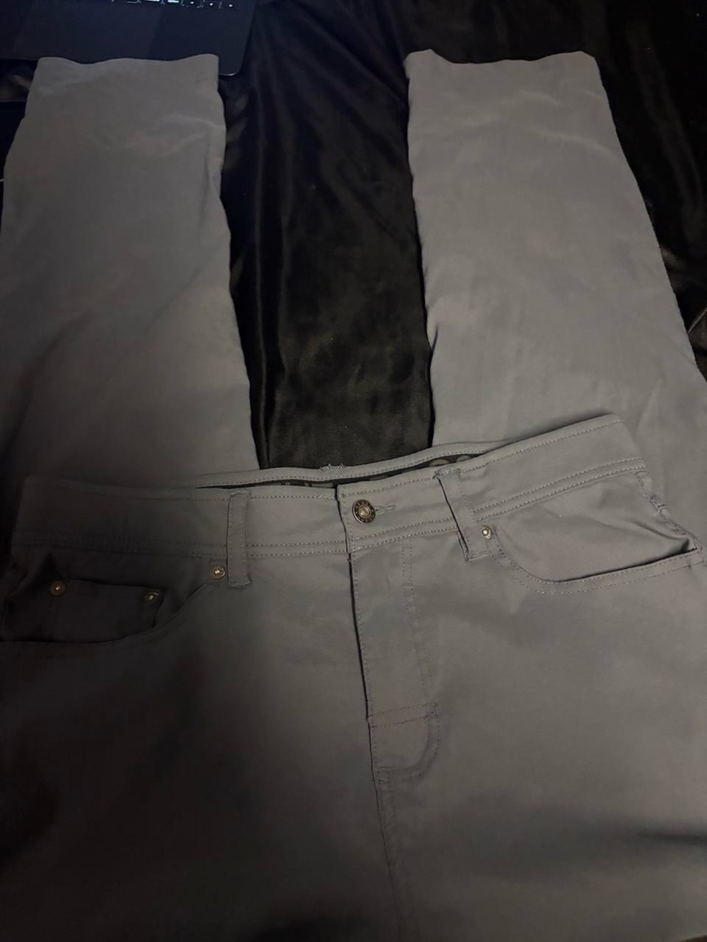 Gerry Weber Pants in Charcoal Gray with Red Trim